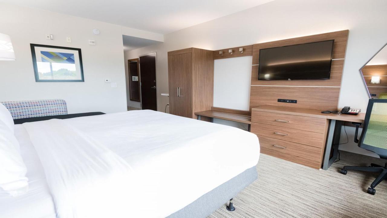 Holiday Inn Express & Suites Lexington North West-The Vineyard By Ihg Eksteriør bilde