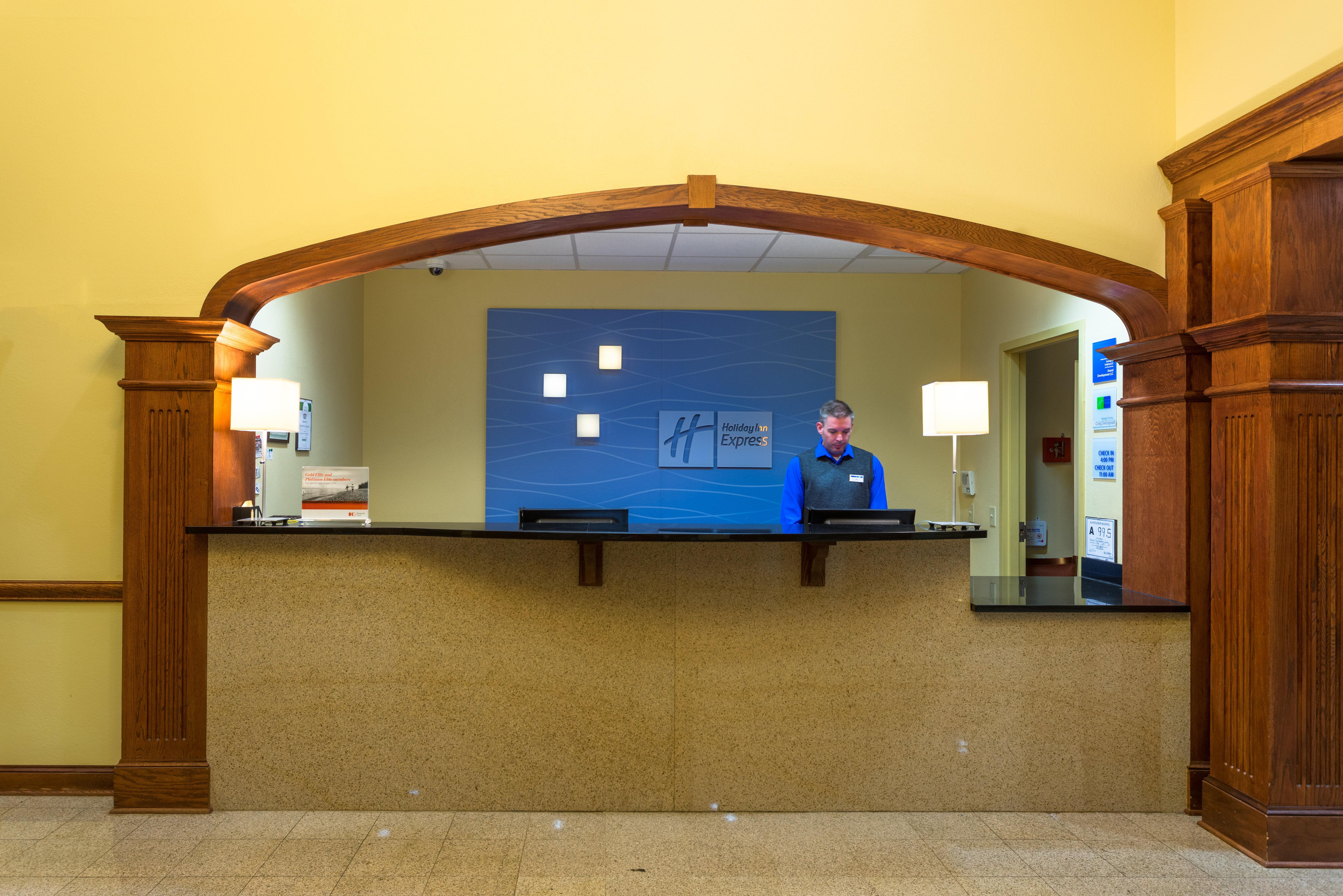 Holiday Inn Express & Suites Lexington North West-The Vineyard By Ihg Eksteriør bilde
