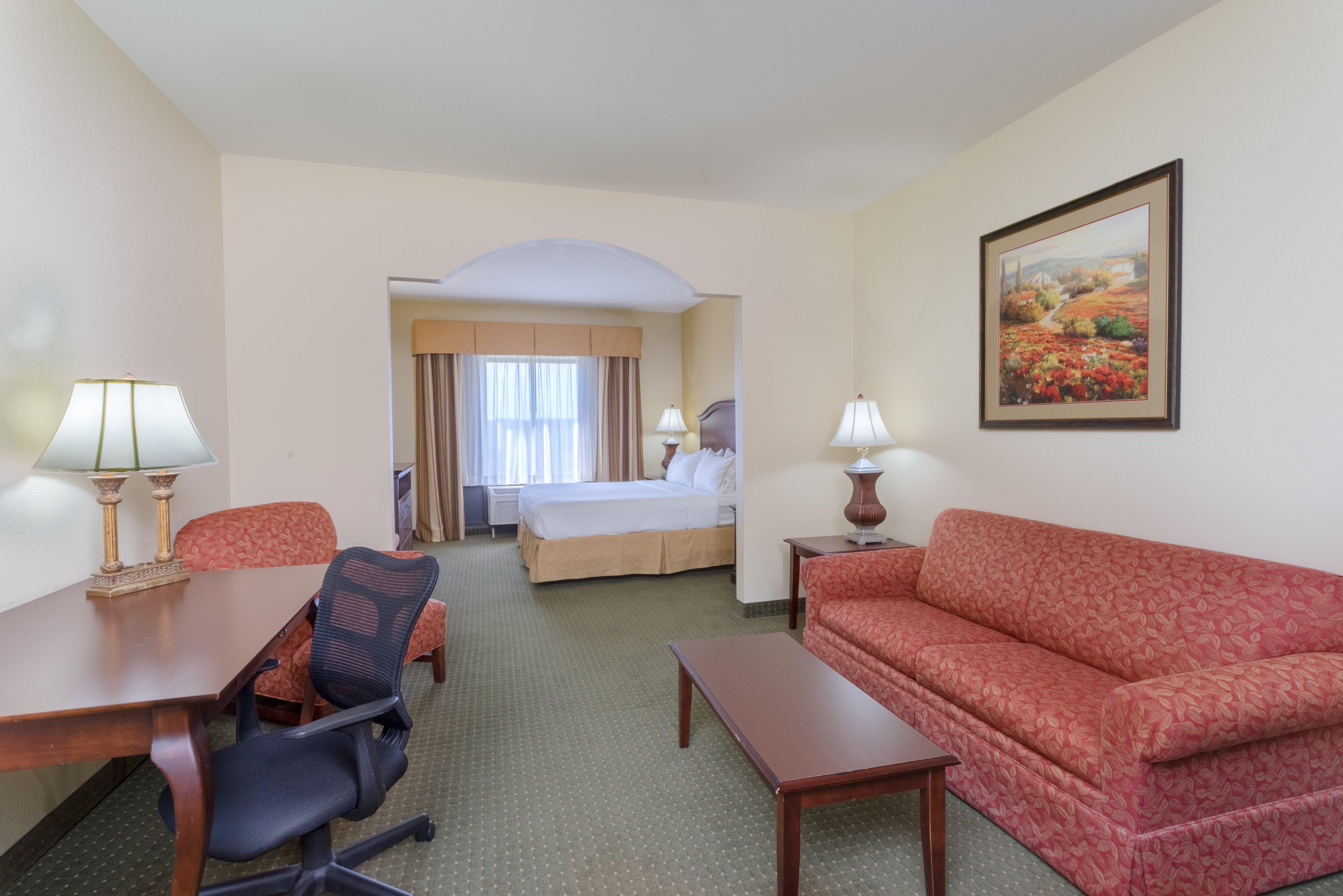 Holiday Inn Express & Suites Lexington North West-The Vineyard By Ihg Eksteriør bilde