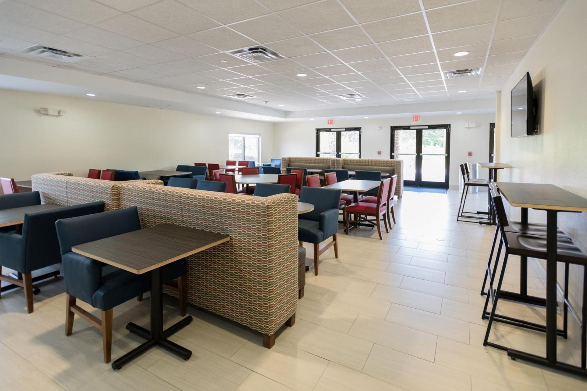 Holiday Inn Express & Suites Lexington North West-The Vineyard By Ihg Eksteriør bilde